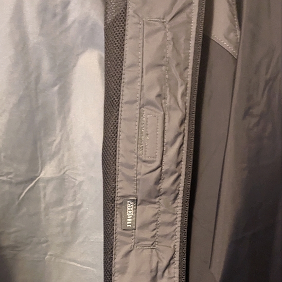 Columbia Men's Glennaker Lake Rain Jacket NWT Black Grill Grey Small Hoodie - Picture 9 of 11